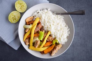 Zoete aardappel kip tjaptjoi