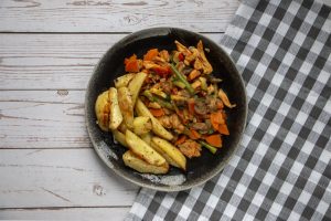 Groentepannetje met kip en Griekse aardappels